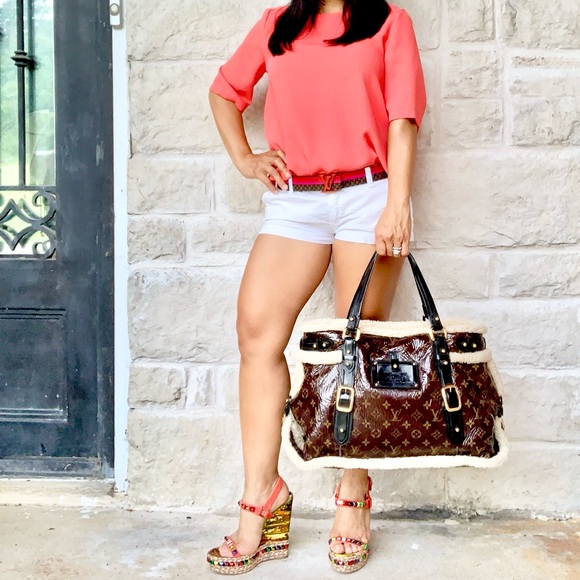 Louis Vuitton Limited Edition Monogram Black Patent Shearling Sac Thunder Tote - Picture 2 of 16